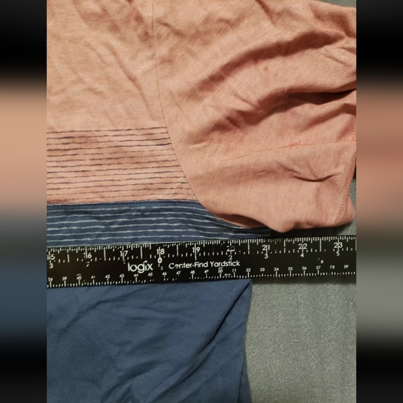 Travis Mathew Size Large Red/Gray - Picture 7 of 11